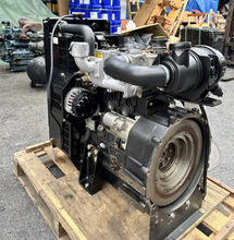 Load image into Gallery viewer, V2203 V2403 Kubotas Complete Engine Assembly Motor