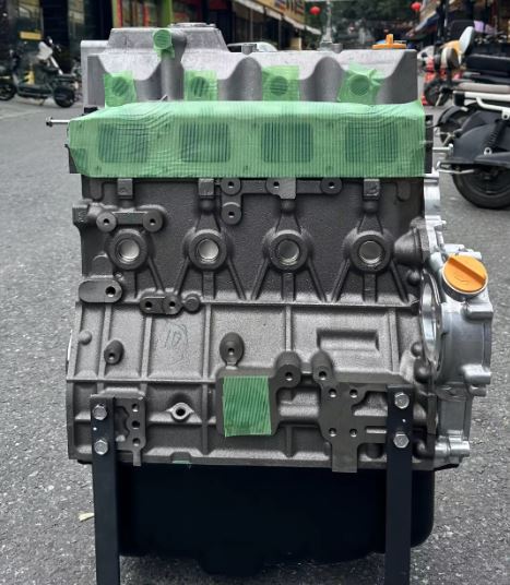 New original engine 4TNV94 for Excavators