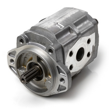 Load image into Gallery viewer, 67110-33330-71-ORG : PUMP - HYDRAULIC 7 SERIES - motofork
