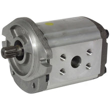 Load image into Gallery viewer, 67110-U109171 : HYDRAULIC PUMP - motofork