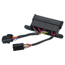 Load image into Gallery viewer, P90H2-40311 : FUSE BOX - motofork