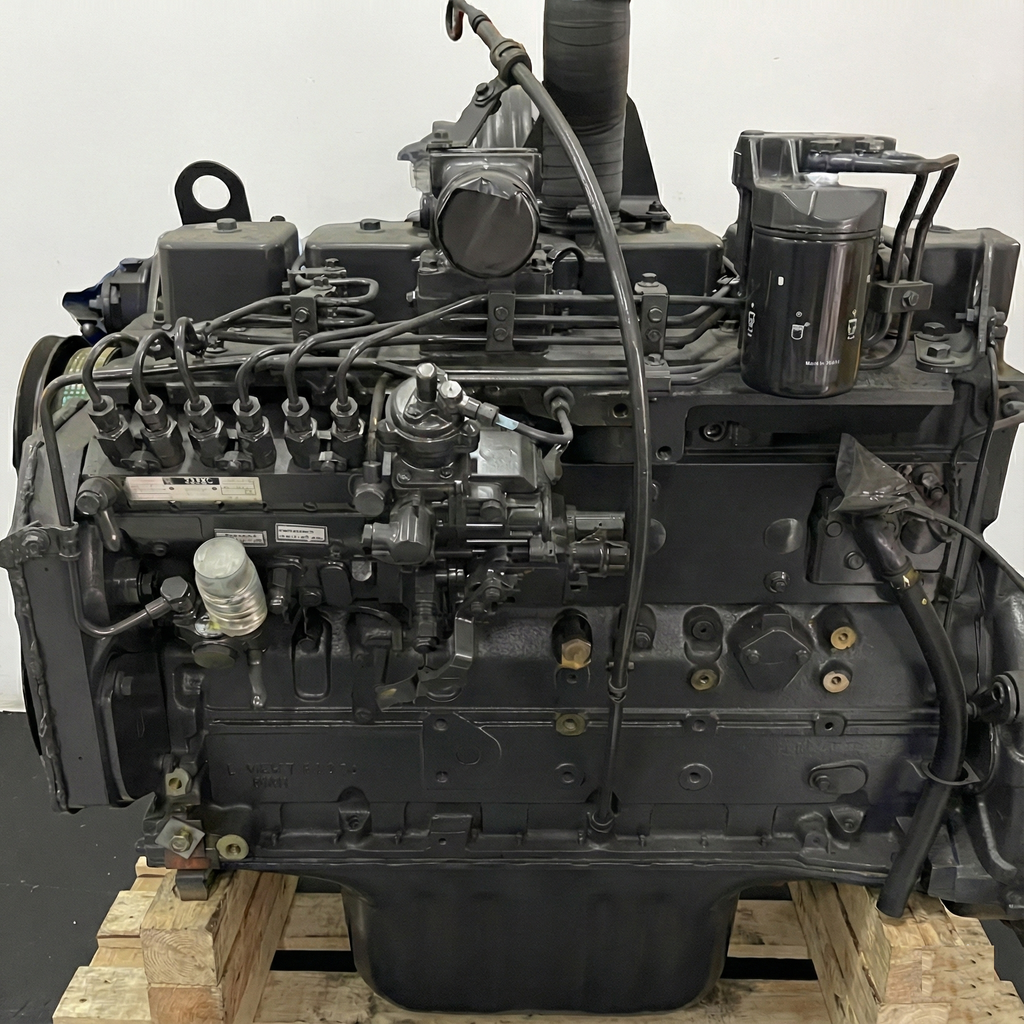 KOMATSU SAA6D102E-2 – Reman Engine Assembly