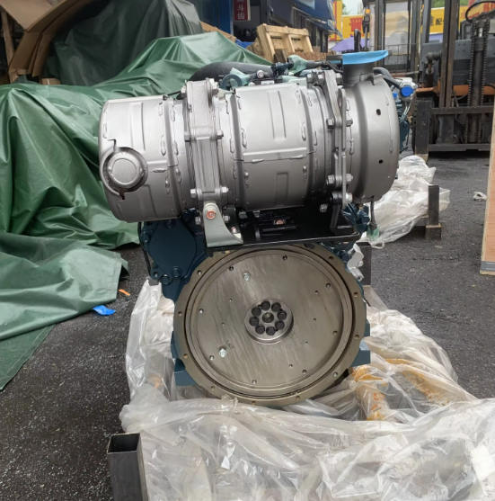 NEW original V3307 Turbocharger EFI Engine V3307-CR-T-EW04 Diesel engine 54.6KW/2200RPM For kubota